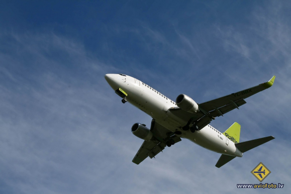 Boeing 737-36Q